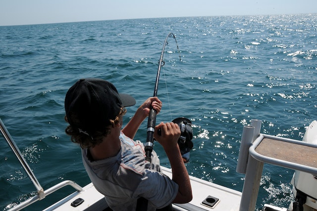 ice breaker fishing Competition