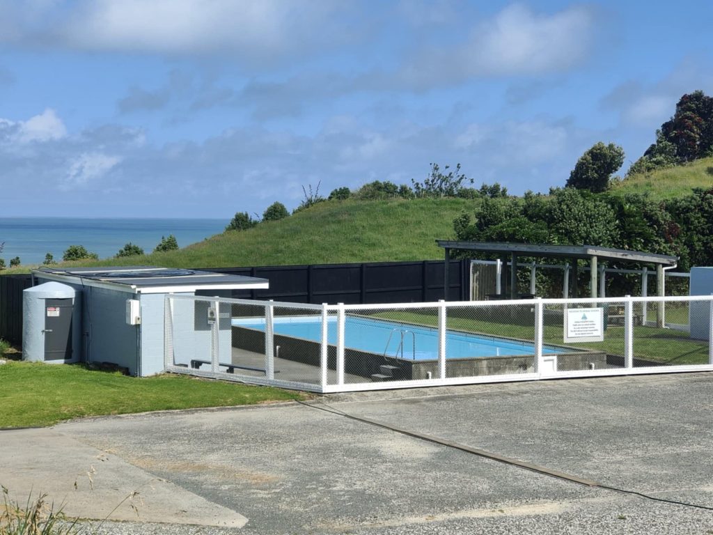 MOKAU SCHOOL POOL